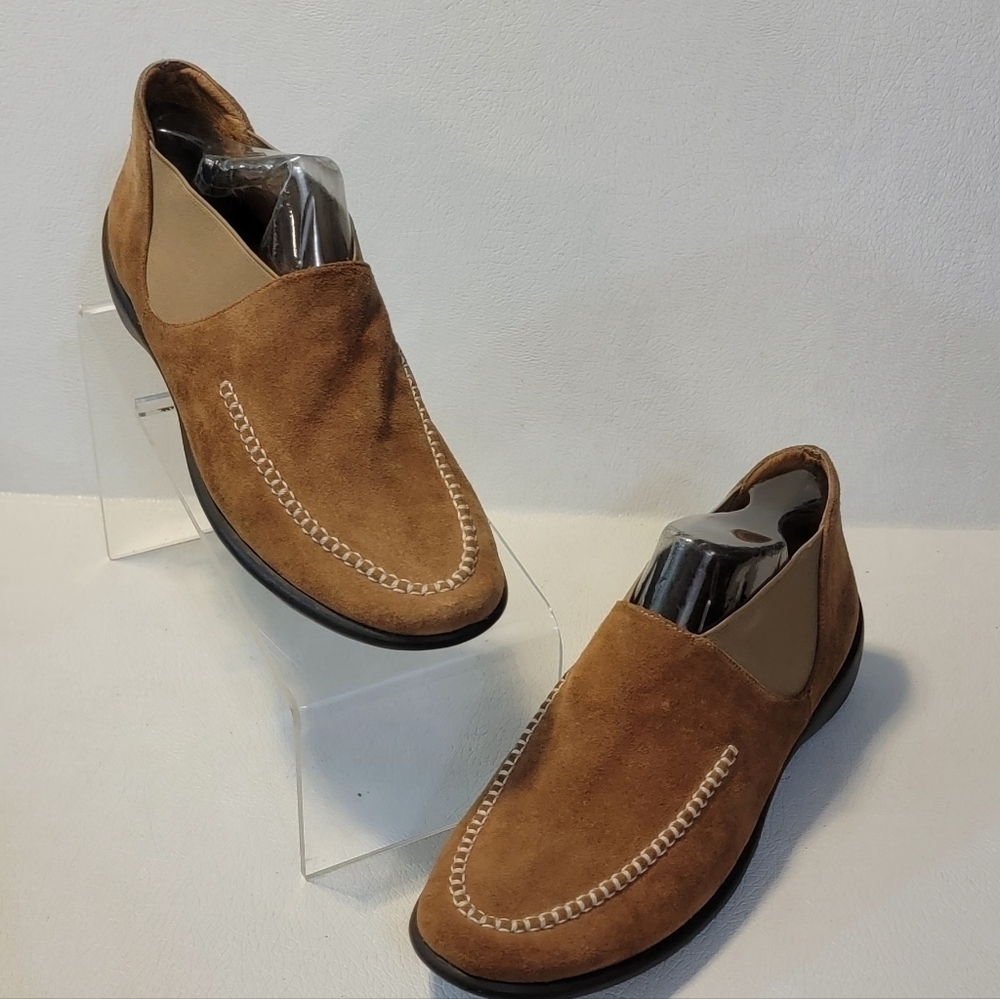 Prevata Tan Suede w/ Elastic Sides Driving Loafers 6 B